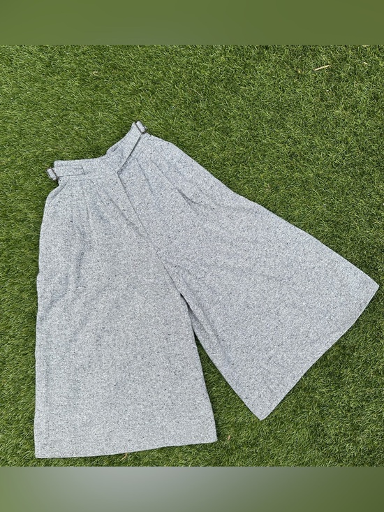 Vintage Pants - Vintage French “Creation Beauharnais Modèle” Grey Wool Culottes- 25” Waist